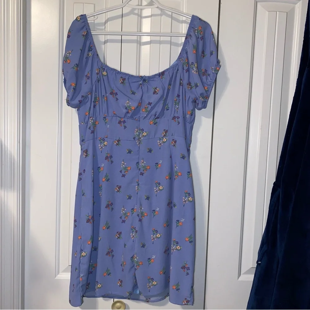 Forever 21 Floral Puff Sleeve Dress - Picture 10 of 14